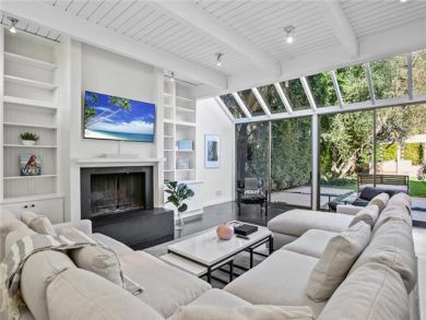 Malibu Luxury Rental Sleeps 12 Guests.